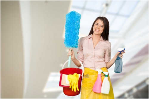 Kitchen and bathroom cleaning support for Edgware households