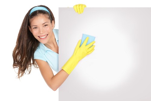 Local cleaning professional working in Edgware